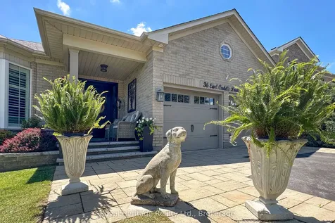 36 Earl Cuddie Boulevard Scugog ON L9L 1T4