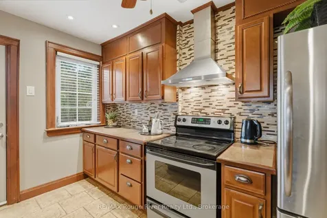 114 Mclaughlin Boulevard Oshawa ON L1G 2P3