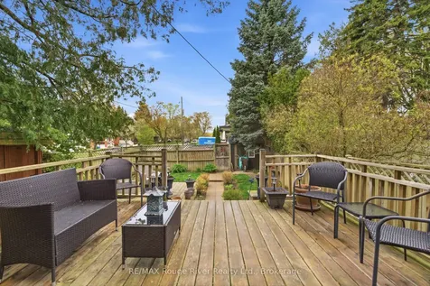 114 Mclaughlin Boulevard Oshawa ON L1G 2P3