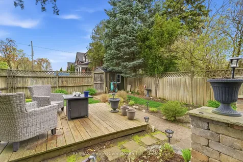 114 Mclaughlin Boulevard Oshawa ON L1G 2P3