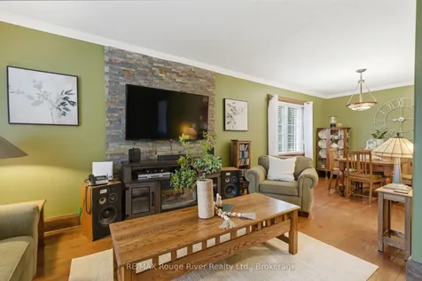 114 Mclaughlin Boulevard Oshawa ON L1G 2P3