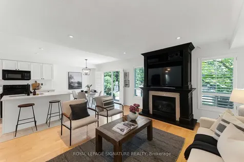 91 Harrongate Place Whitby ON L1R 3E5