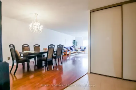 3151 Bridletowne Circle Toronto ON M1W 2T1