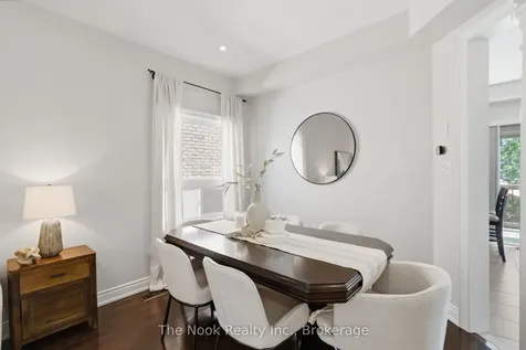 385 Longworth Avenue Clarington ON L1C 0E2