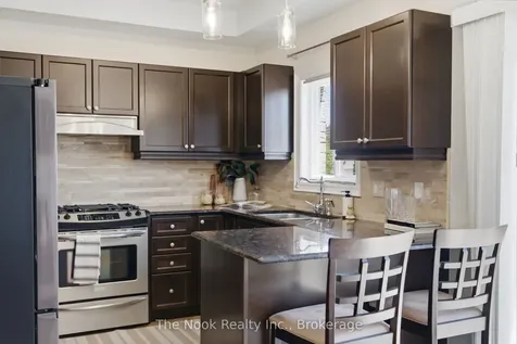 385 Longworth Avenue Clarington ON L1C 0E2
