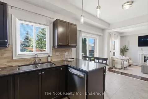 385 Longworth Avenue Clarington ON L1C 0E2