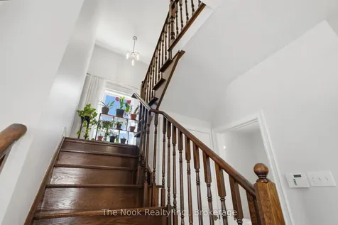385 Longworth Avenue Clarington ON L1C 0E2