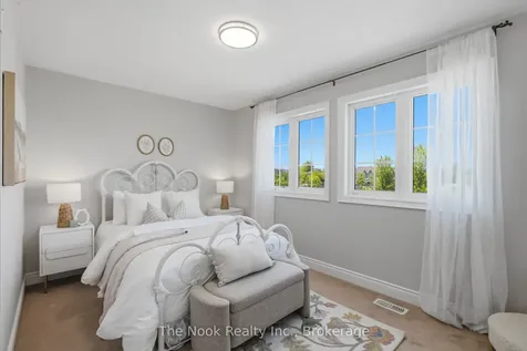 385 Longworth Avenue Clarington ON L1C 0E2