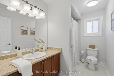 385 Longworth Avenue Clarington ON L1C 0E2