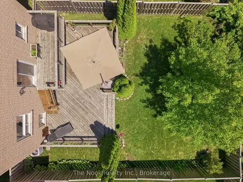 385 Longworth Avenue Clarington ON L1C 0E2