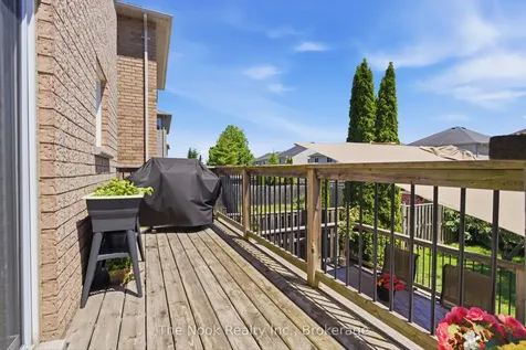 385 Longworth Avenue Clarington ON L1C 0E2
