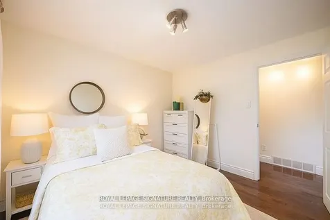 105 Catalina Drive Toronto ON M1M 1K7