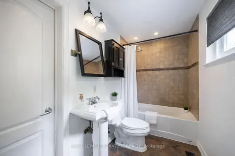 105 Catalina Drive Toronto ON M1M 1K7