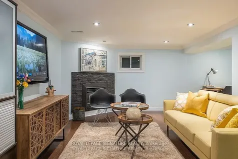 105 Catalina Drive Toronto ON M1M 1K7