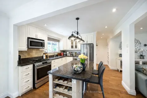 105 Catalina Drive Toronto ON M1M 1K7