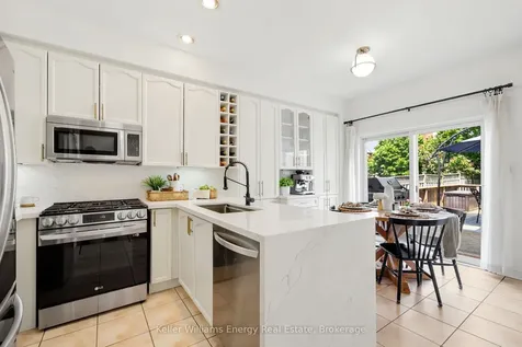 47 Melody Drive Whitby ON L1M 1K6