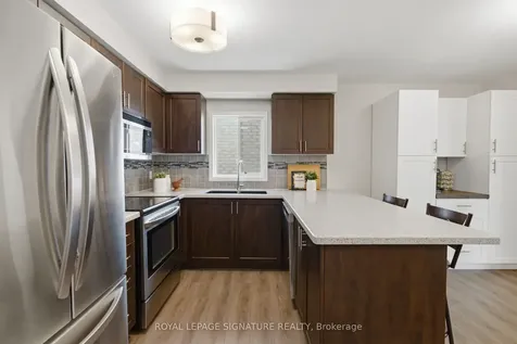 1165 Windgrove Square Pickering ON L1X 2S6
