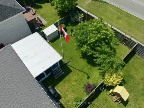 1165 Windgrove Square Pickering ON L1X 2S6