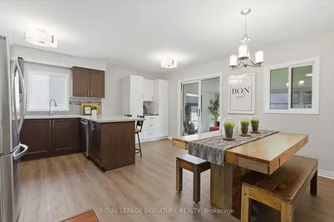1165 Windgrove Square Pickering ON L1X 2S6
