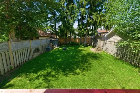 306 Courcellette Avenue Oshawa ON L1H 2E5