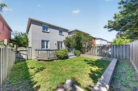 23 Chalmers Crescent Ajax ON L1S 5Z5