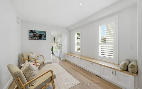 680 Eramosa Crescent Pickering ON L1V 5N4