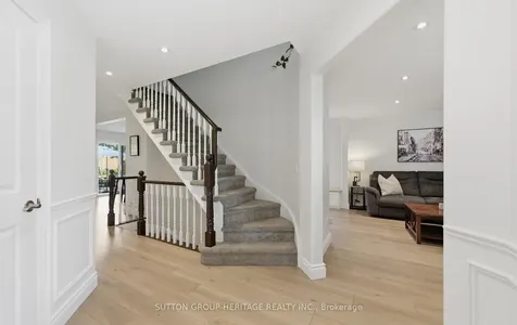 680 Eramosa Crescent Pickering ON L1V 5N4