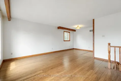 34 Carter Crescent Whitby ON L1N 6C4