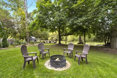 39 Elizabeth Street W Clearview ON L0M 1G0