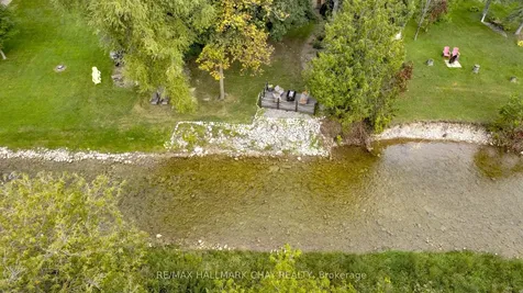 39 Elizabeth Street W Clearview ON L0M 1G0