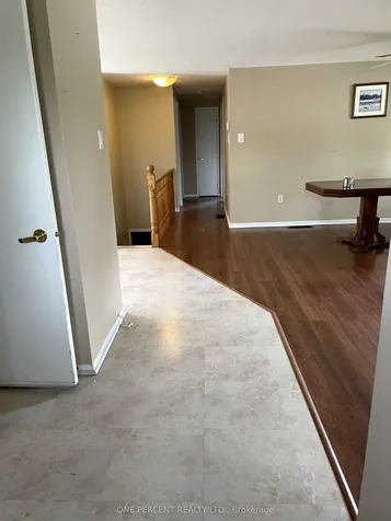 18 Craig Crescent N Barrie ON L4N 5X2