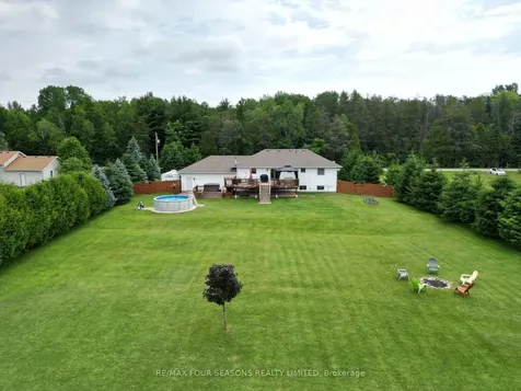 3354 3/4 Sunnidale Side Road Clearview ON L0M 1N0