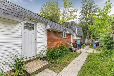 95 Farmingdale Crescent Barrie ON L4M 5E6