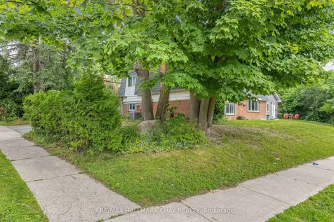 95 Farmingdale Crescent Barrie ON L4M 5E6