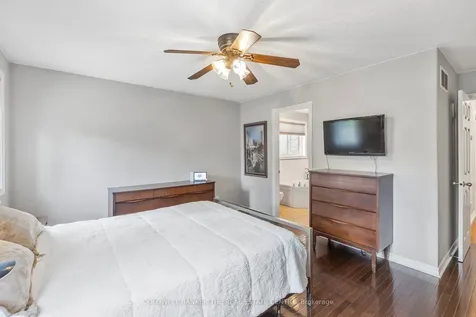 69 Miller Drive Barrie ON L4N 9X2