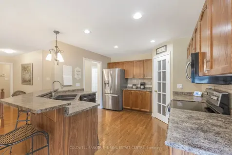 69 Miller Drive Barrie ON L4N 9X2