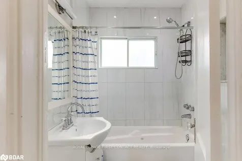 141 Ardagh Road Barrie ON L4N 3V5