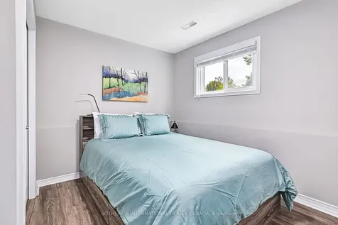 2 Bush Street Collingwood ON L9Y 4S9