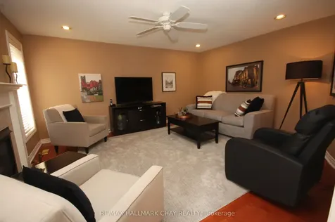 54 Cloughley Drive Barrie ON L4N 9T3