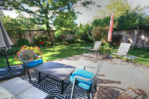 54 Cloughley Drive Barrie ON L4N 9T3