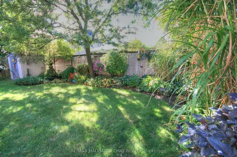 54 Cloughley Drive Barrie ON L4N 9T3