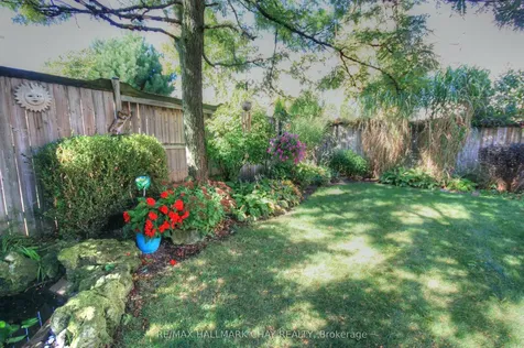 54 Cloughley Drive Barrie ON L4N 9T3