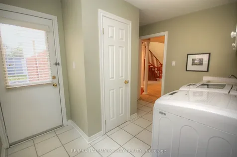 54 Cloughley Drive Barrie ON L4N 9T3