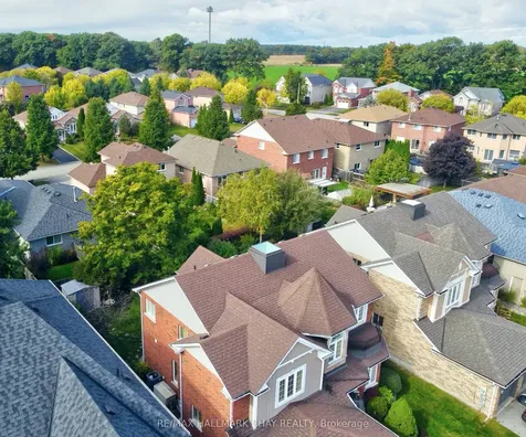 54 Cloughley Drive Barrie ON L4N 9T3