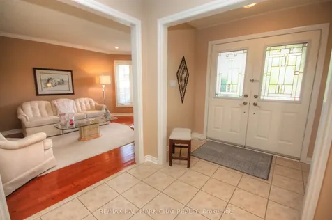 54 Cloughley Drive Barrie ON L4N 9T3