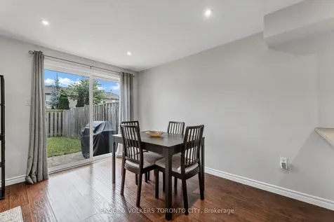 9 Coronation Parkway Barrie ON L4M 7J9