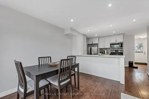 9 Coronation Parkway Barrie ON L4M 7J9