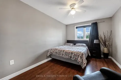 9 Coronation Parkway Barrie ON L4M 7J9