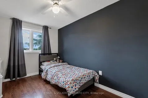 9 Coronation Parkway Barrie ON L4M 7J9