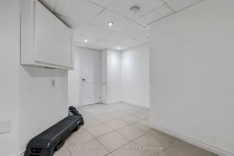 9 Coronation Parkway Barrie ON L4M 7J9